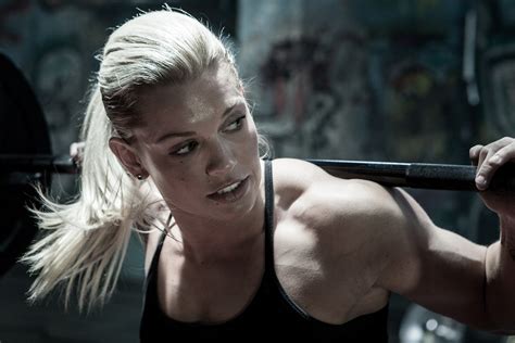 crossfit photos|crossfit female athletes images.